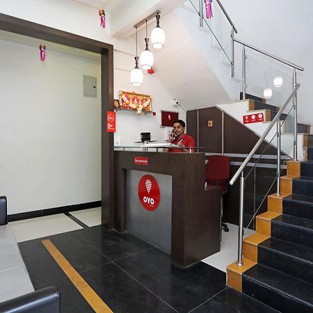 Hotel O Everest Inn Hotel Pune Dış mekan fotoğraf